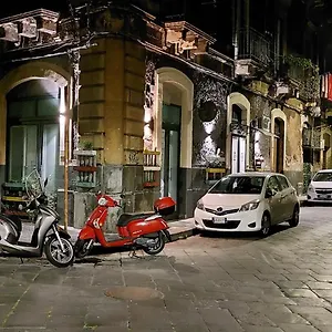 Tania's House , Catania Italia